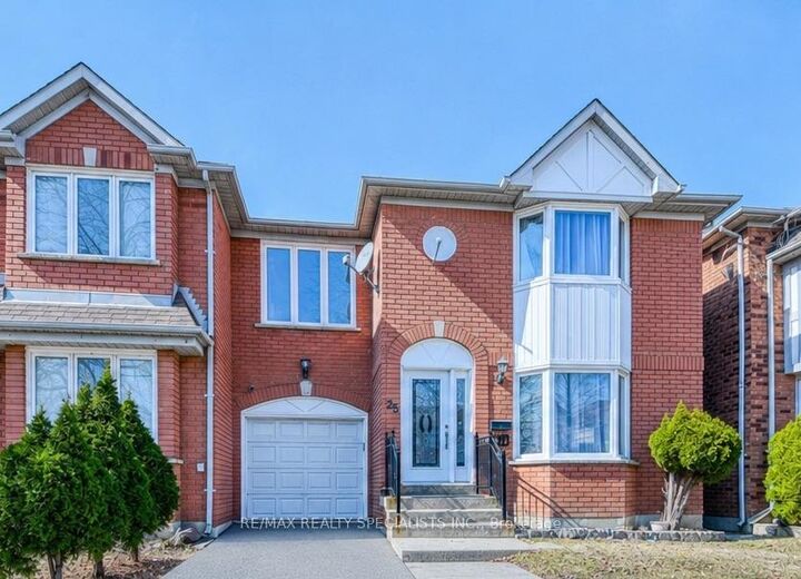 35 Softneedle Avenue — photo 1
