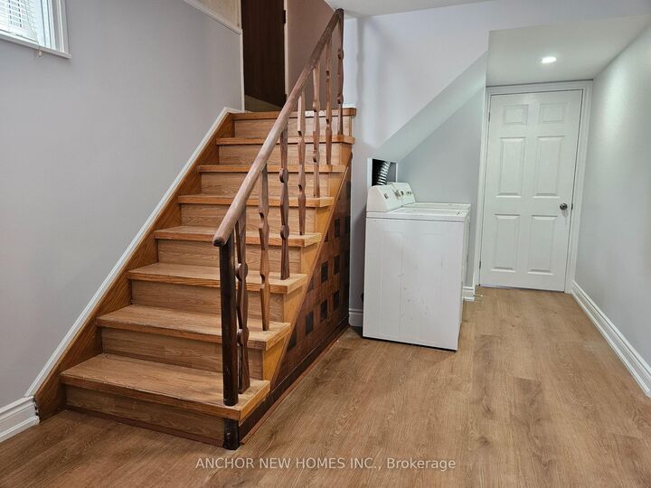 Property Photo:  24 Fletcher Place  ON M9R 1K6 