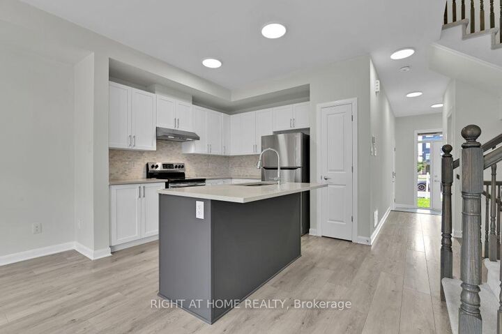 Property Photo: 637 Prominence Way ON K4A 5K7