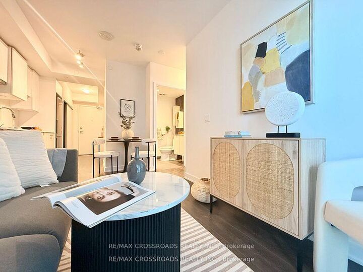 Property Photo: 195 Redpath Avenue 2301 ON M4P 0E4