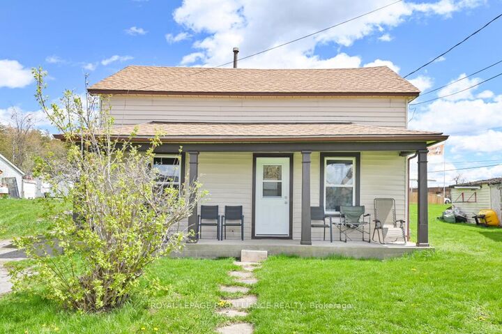 Property Photo: 45 Black Diamond Road ON K8N 0N6