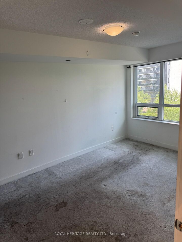 Property Photo: 1346 Danforth Road 403 ON M1J 0A9