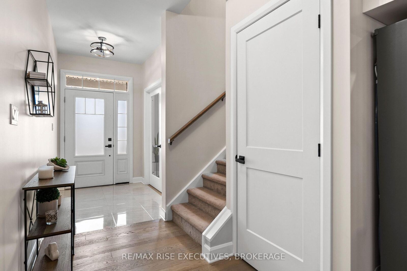 Property Photo:  824 Celeste Drive  ON K7P 0P6 