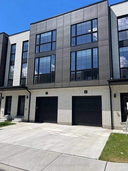 Property Photo: 2500 Main Street 15 ON N6P 1T5