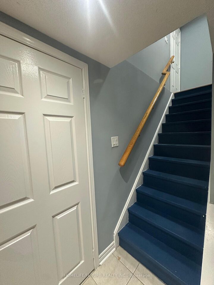 Property Photo: 84 Forecastle Road Bsmt ON L4K 5J1