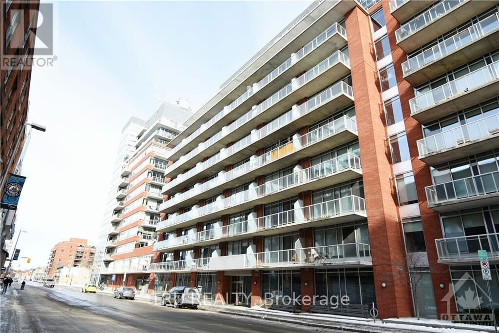 Property Photo:  383 Cumberland Street 412  ON K1N 1J7 