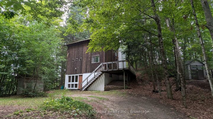 213 Woodland Drive — photo 1