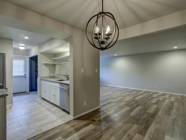 Property Photo:  6371 S 80th East Avenue 6D  OK 74133 