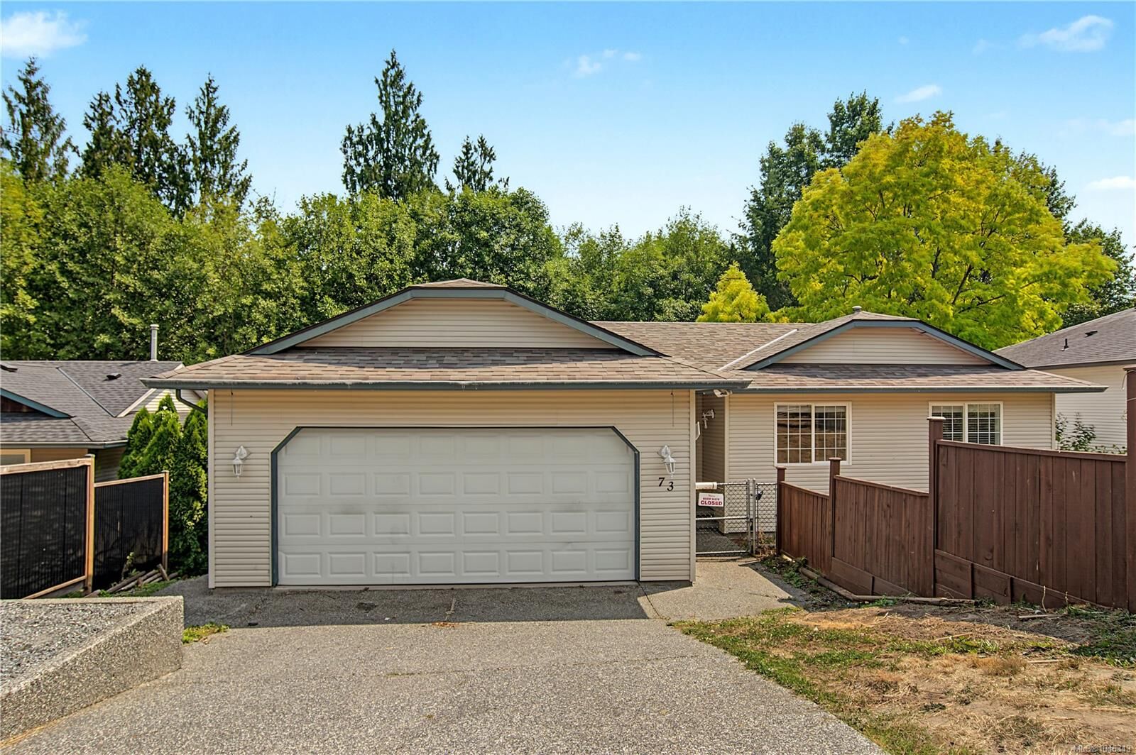 Property Photo: 73 Ranchview Dr BC V9X 1C8