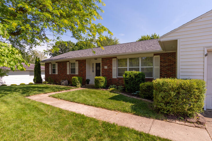 Property Photo: 425 E Pinehurst Street OH 45365