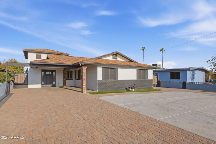 Property Photo:  14611 N 31st Avenue  AZ 85053 