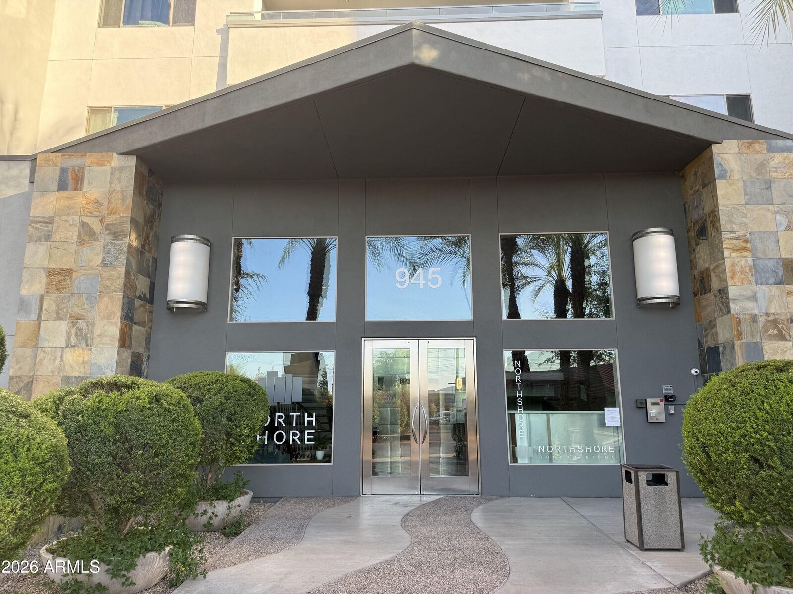 Property Photo:  945 E Playa Del Norte Drive 5020  AZ 85288 