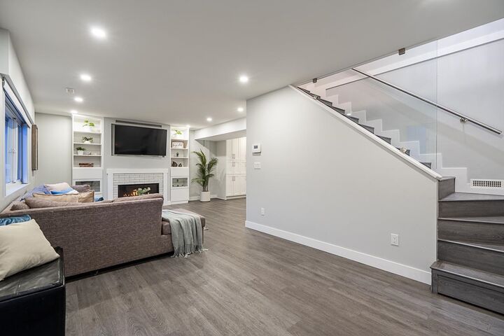 Property Photo: 27527 31A Avenue BC V4W 3L2