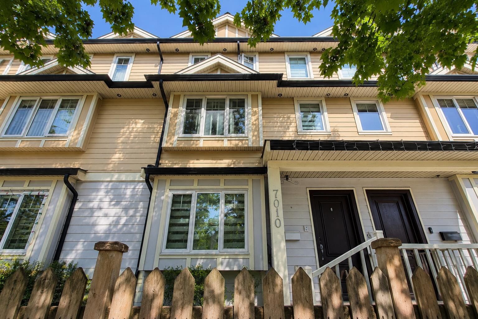 Property Photo: 7010 Griffiths Avenue BC V5E 0B2