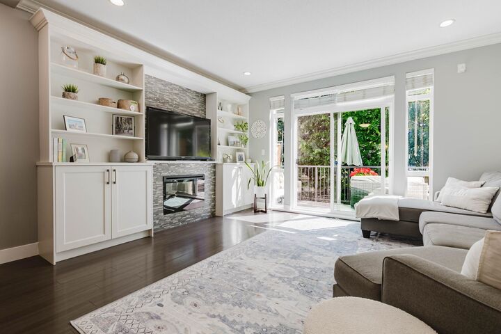 Property Photo:  3039 156 Street 28  BC V3Z 6T5 