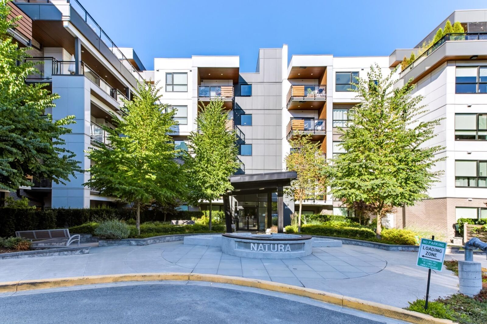 Property Photo: 3182 Gladwin Road 102 BC V2T 0K8