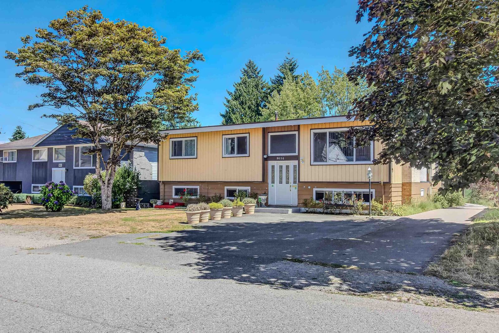 Property Photo: 9656 125 Street BC V3V 4Y1