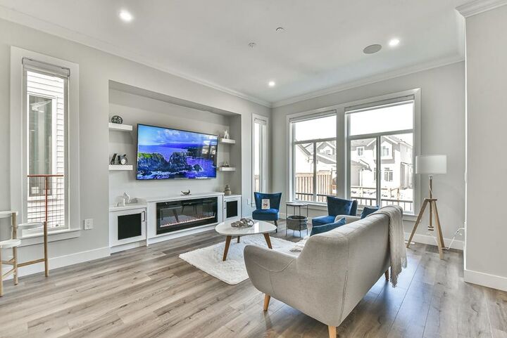 Property Photo: 19683 74 Avenue BC V2Y 3G6