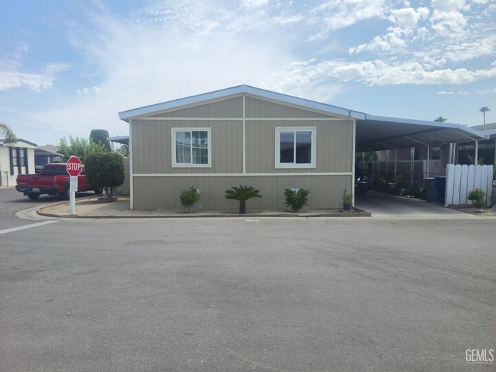 Property Photo: 2042 Girard Street 126 CA 93215