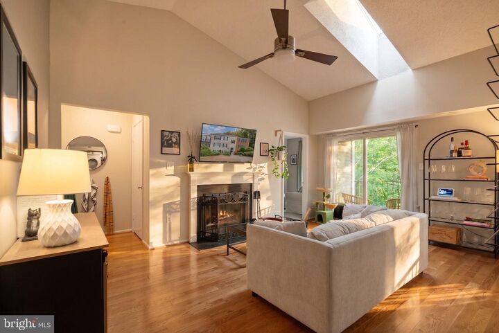 Property Photo: 12221 Stevenson Court 12221 VA 22192