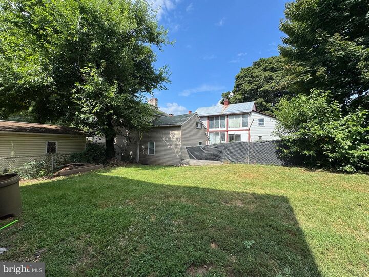 Property Photo:  206 Pear Street  MD 21502 