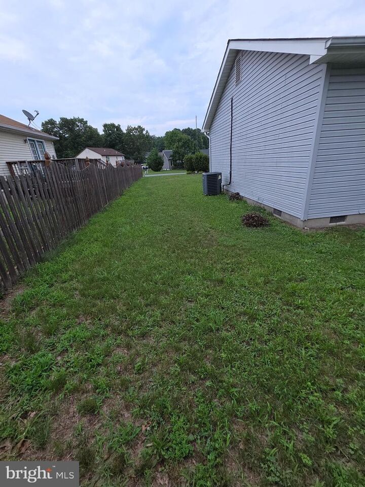 Property Photo:  102 Geneva Place  VA 22603 