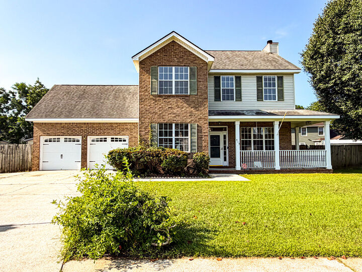 Property Photo:  313 Courtney Round  SC 29486 