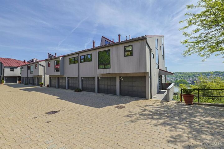 Property Photo: 1022 Hatch Street OH 45202
