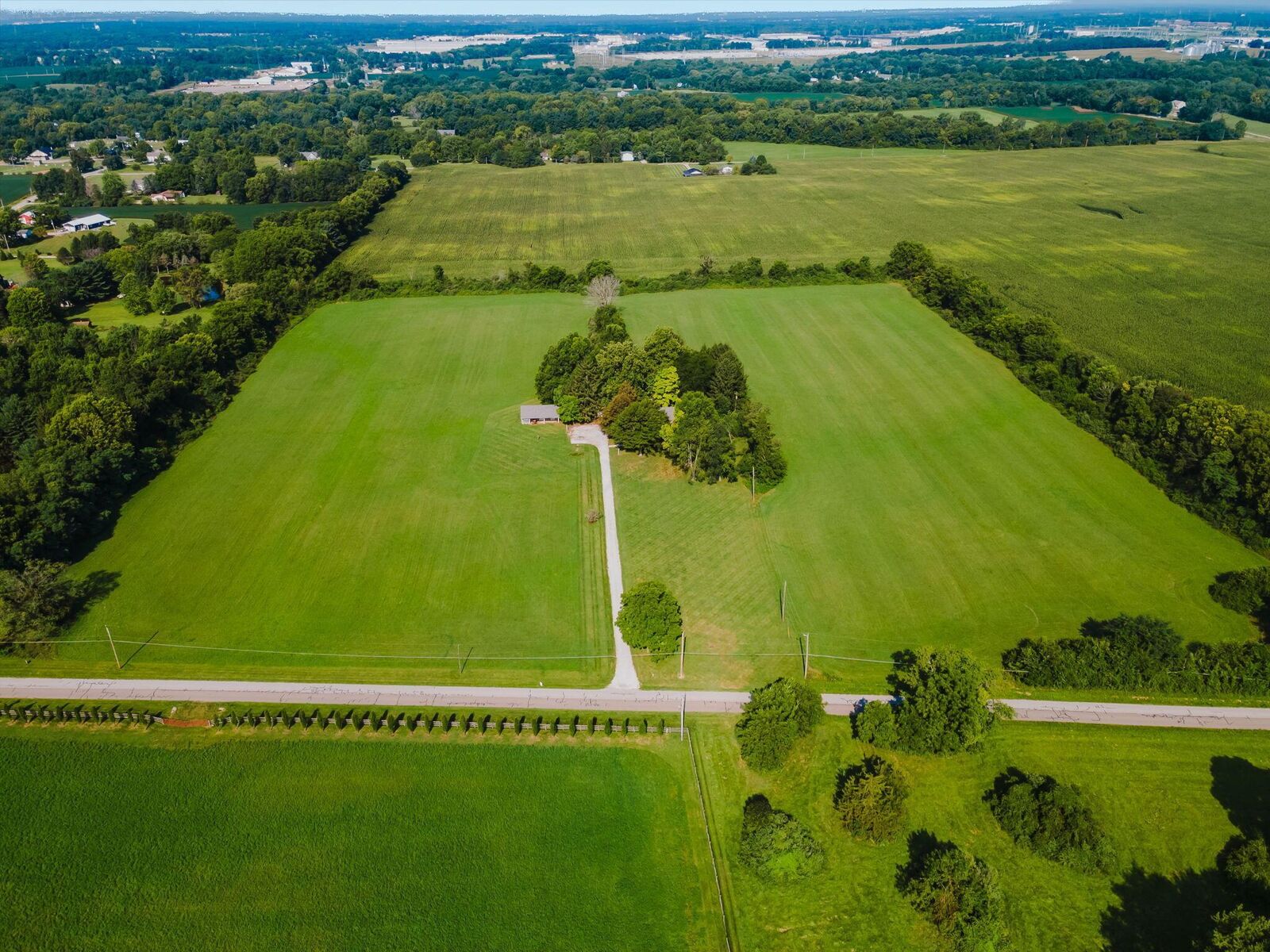 Property Photo:  2182 Patterson SW Road  OH 43062 