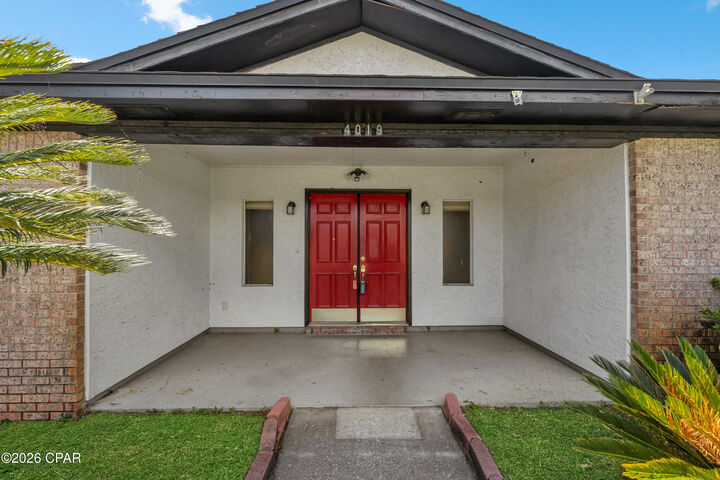 Property Photo:  4019 Milano Road  FL 32405 