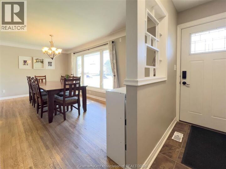 Property Photo:  35 Crystal Drive  ON N7M 3C6 