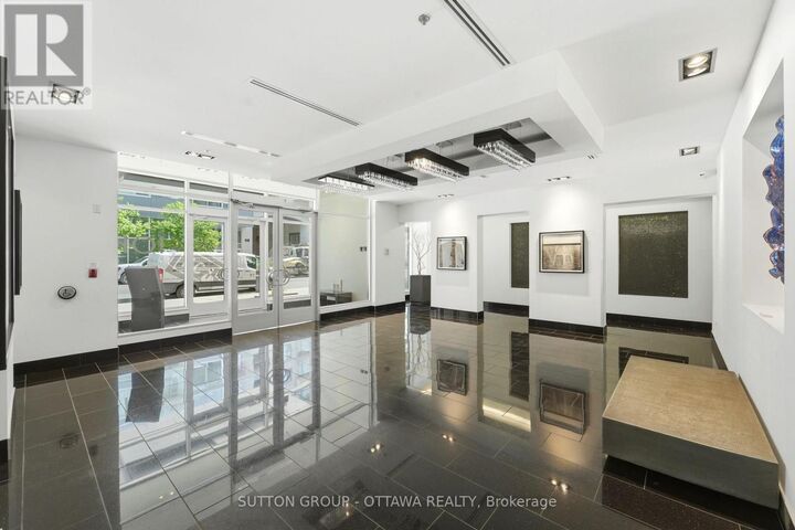 Property Photo: 101 Richmond Road 110 ON K1Z 0A6
