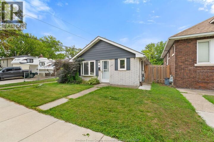 Property Photo: 1555 Adanac Avenue ON N9B 1N5