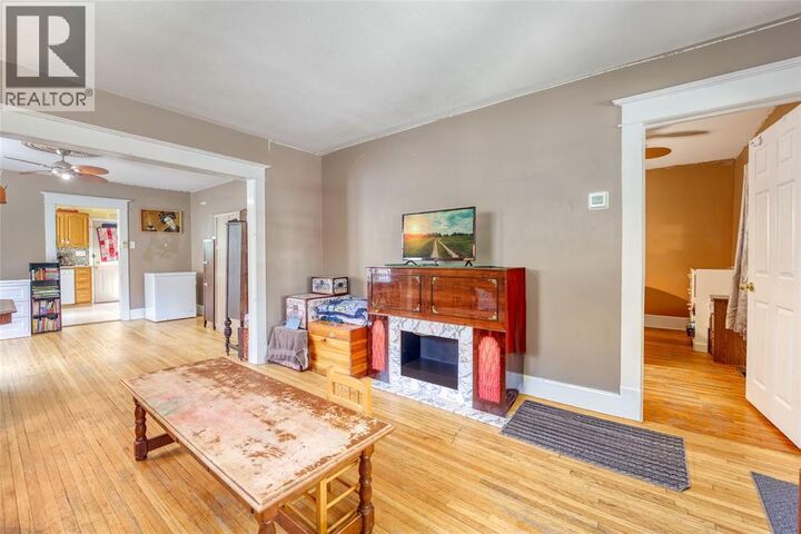 Property Photo: 115 Collingwood Street ON N7T 6M8