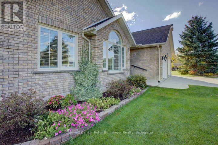 Property Photo: 79 George Street South ON N0G 2N0
