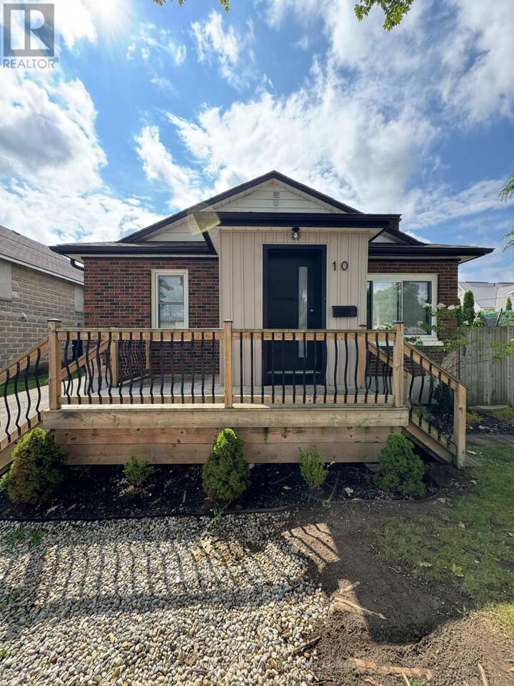 Property Photo: 10 East Street ON N5H 1W2
