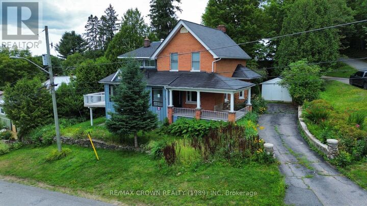 23 Lansdowne Street West — photo 1