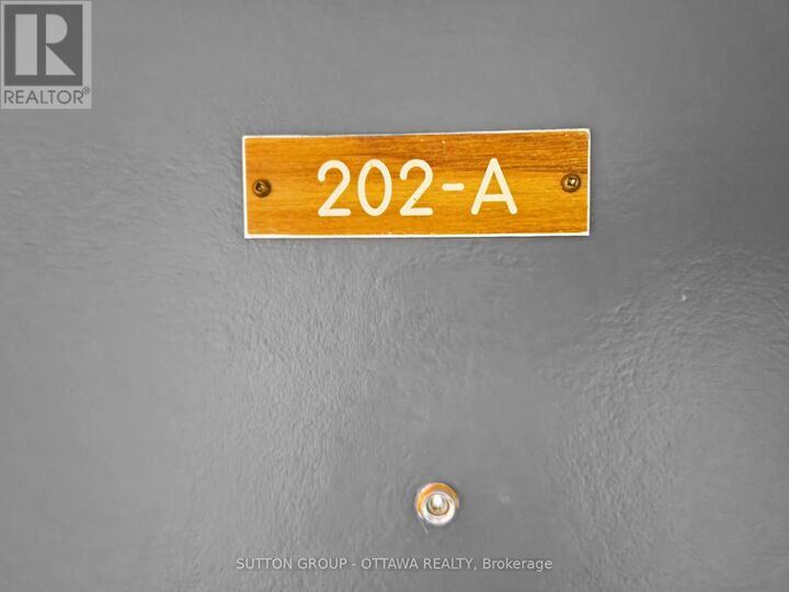Property Photo: 2044 Arrowsmith Drive 202A ON K1J 7V8