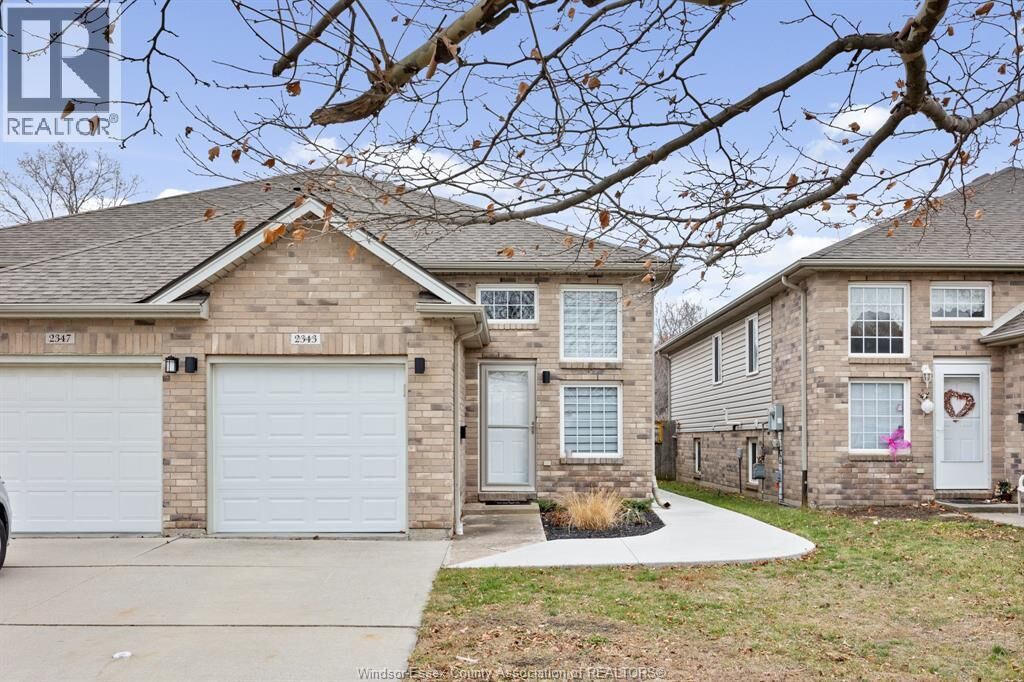 Property Photo:  2343 Lamont Street  ON N9E 3Z2 