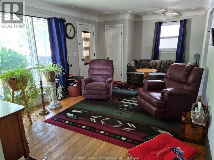 Property Photo:  27 Horwath Avenue  ON N9Y 1B9 