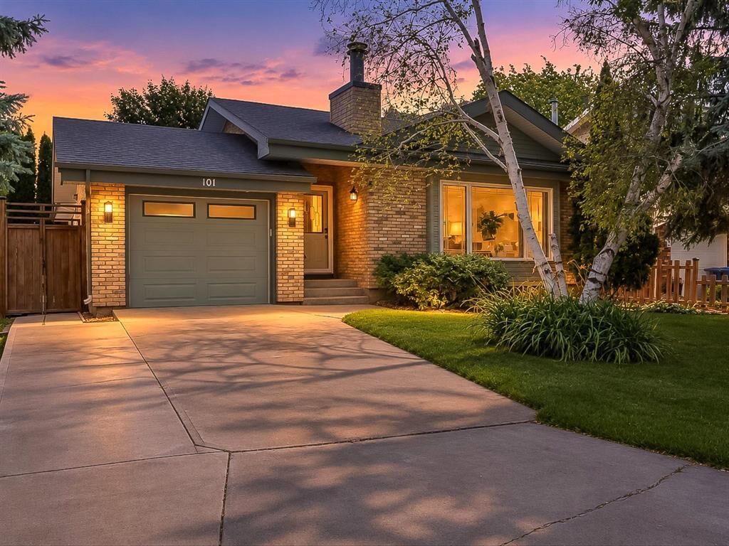 Property Photo: 101 Rushmore Road MB R2G 3L9