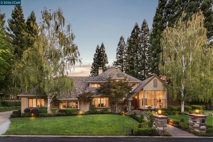 Property Photo: 134 Pepperwood Ct CA 94506