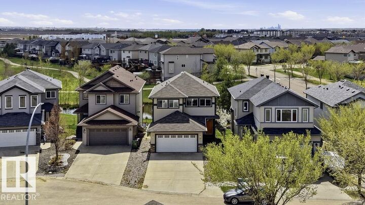 Property Photo:  10 Rockwell Close  AB T8L 0E7 