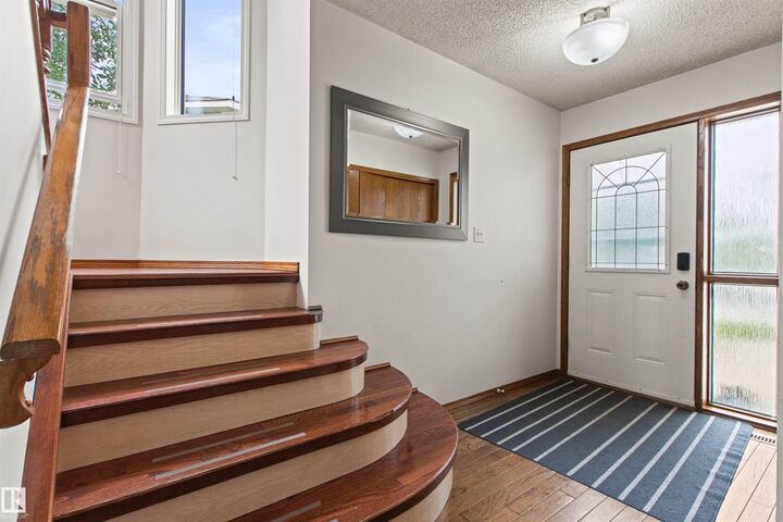 Property Photo:  11139 157 Avenue NW  AB T5X 4V1 