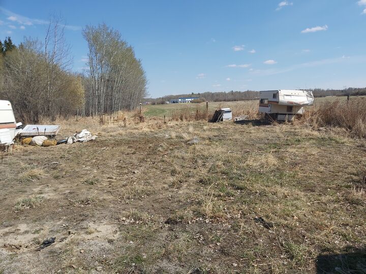 Property Photo:  46A Ave  AB T0E 0A0 