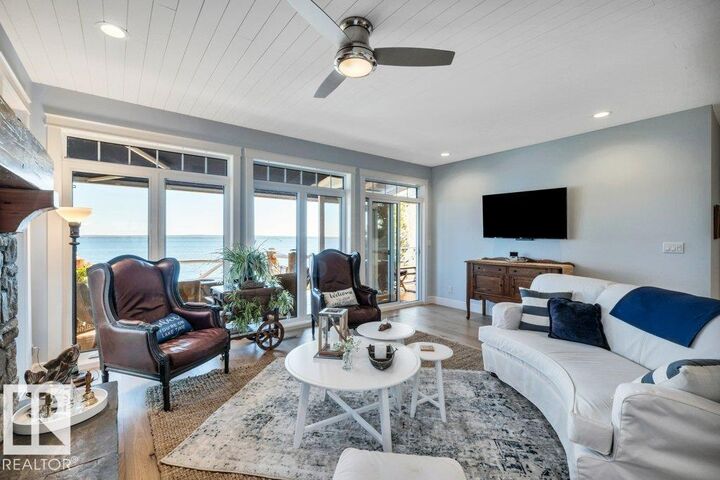 Property Photo: 130 Crystal Springs Drive AB T0C 2V0