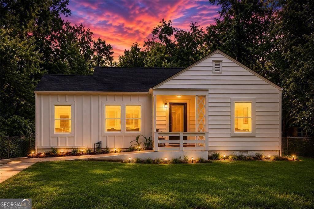 Property Photo: 2130 Donald Lee Hollowell Parkway NW GA 30318