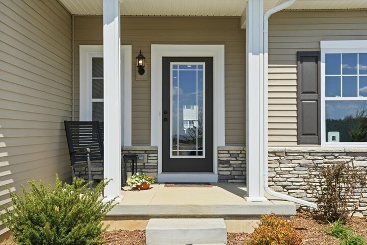 Property Photo:  3103 Buck Lane  IN 46368 
