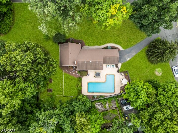Property Photo:  1117 Cambridge Ln  NJ 08807 