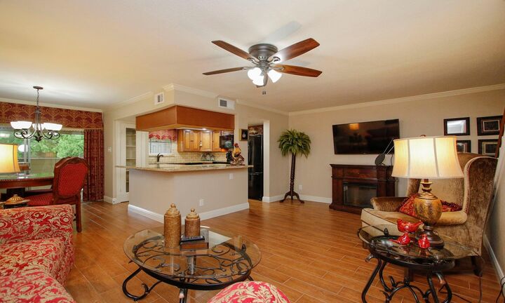 Property Photo: 14555 Wunderlich Drive 2115 TX 77069